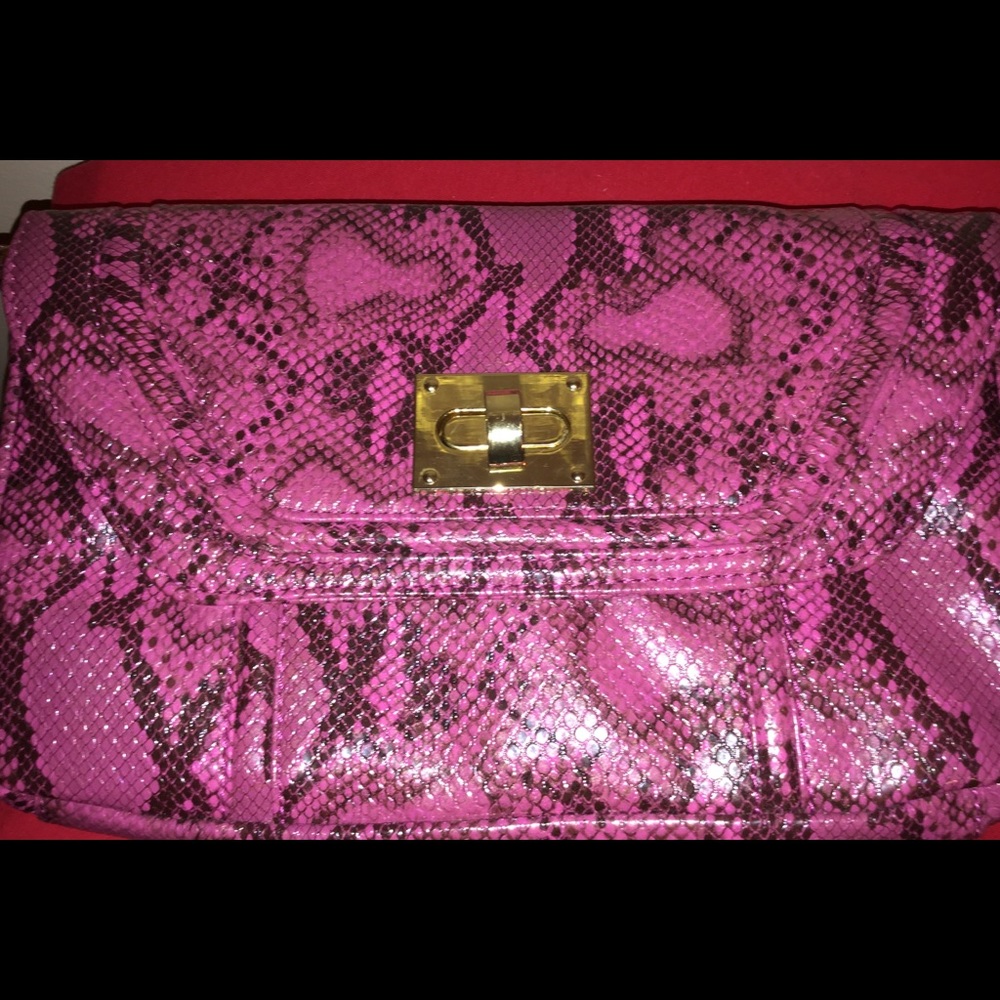 ~Steve Madden Snake Skin Shoulder Bag ~